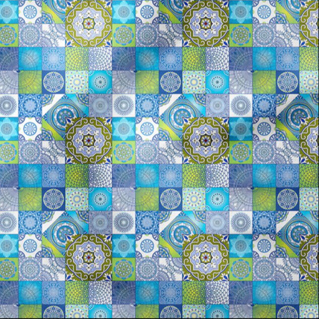 Mavi Zemin Üzerine Patchwork Geometrik Dijital Baskılı Kumaş