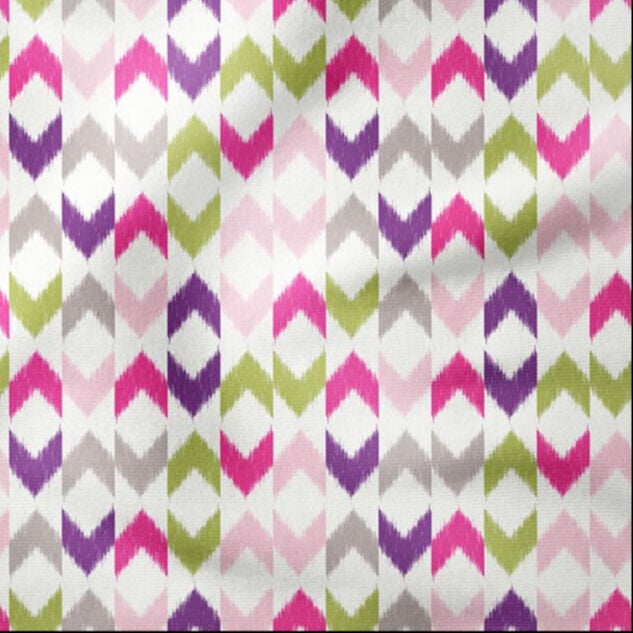 ikat şevron desenli kumaş pembe fuşya mor zeytin yeşili ve gri zigzag desen