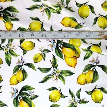 Limon Serisi-Beyaz Zemin Üzerine Yapraklı Limon Desenli Kumaş