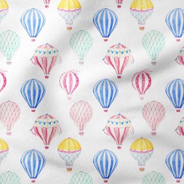 Renkli Uçan Balon Desenli Kumaş