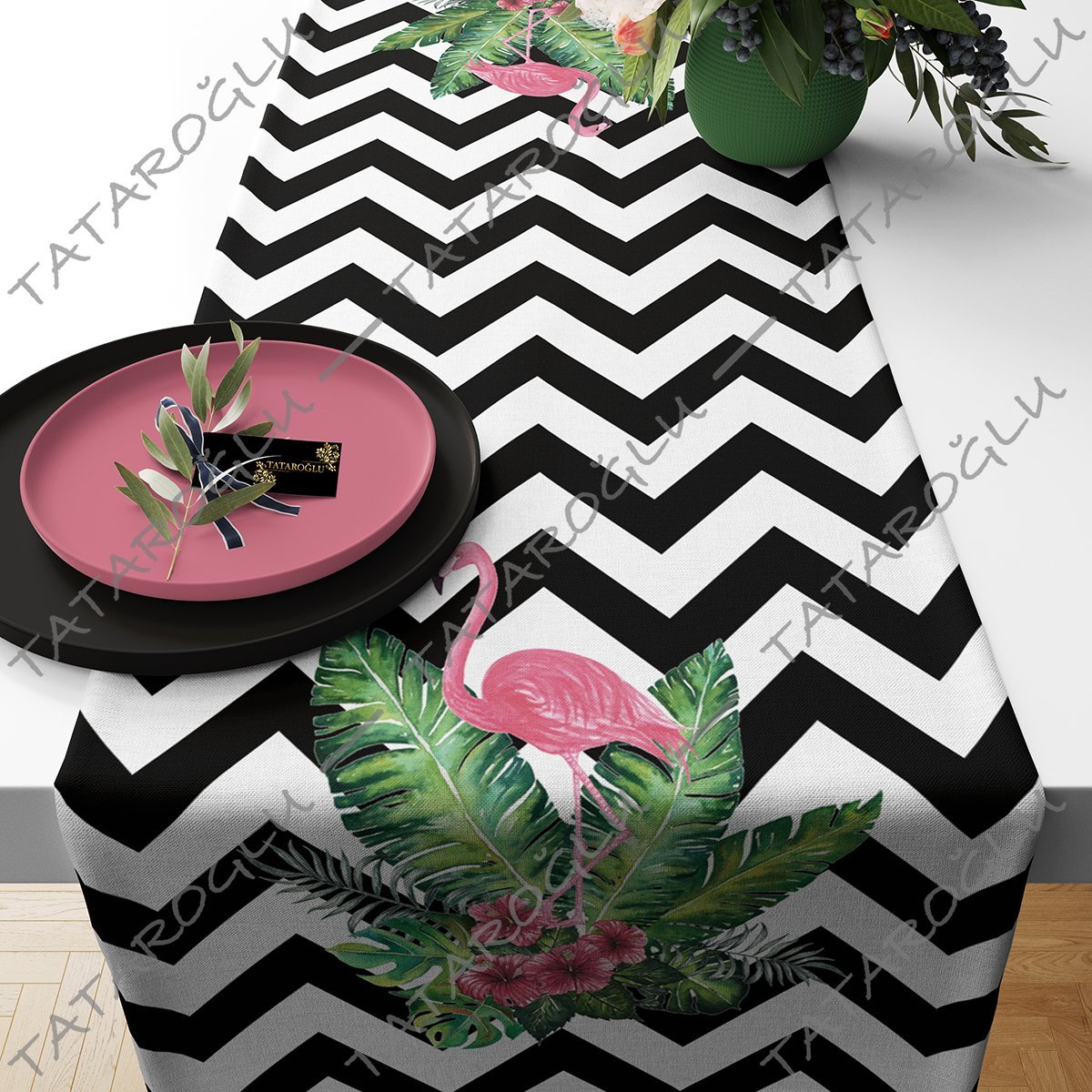 50 cm lik Runner Zigzag Zemin Üzerine Flamingo Deseni(SONBAHAR İNDİRİMİ)