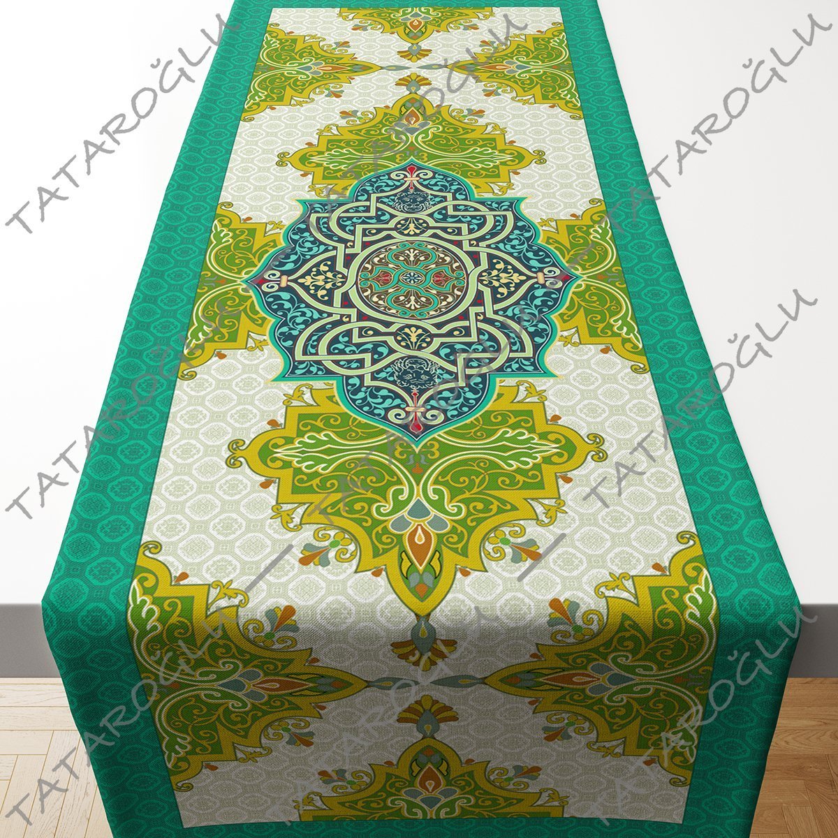 Ramazan Koleksiyonu-Yeşil Krem Sarılı Motifli  Runner Dikilmemiş Panel Kumaş(%20 İNDİRİM)