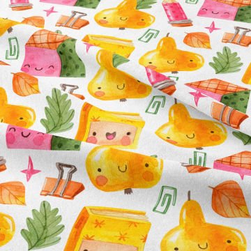 Back to School- Okula Dönüş Gülümseyen, Neşeli Sarı Armut, Pembe Kurşun Kalem, Renkli Ataçlar, Yeşil Yapraklar, Yıldızlar, Sarı Kitaplar, Geometrik Desenli Küp Şekilli Kumaş