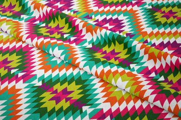 Geometrik Renkli Kilim Desenli Dijital Baskı Kumaş