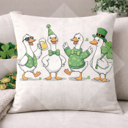 St. Patrick Lucky Ördekler 45x45 2’li Kırlent Paneli | Eğlenceli Polyester Kumaş