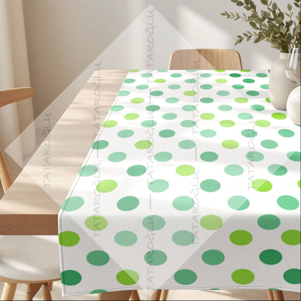 St. Patrick’s Day Özel Petek Dokulu Polyester Kumaş 50x142 cm – Yeşil Puantiyeli Masa Runner | Dikilmemiş