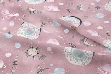 Şeker Pembe Zeminli Zoydak Astroloji İşaretleri Desenli Kumaş