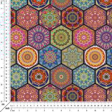 Altıgenler İçinde Renkli Mandala Desenli Kumaş