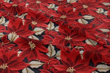 Yılbaşı Koleksiyonu- 3D Nakış Efektli Kırmızı Poinsettia Yılbaşı Çiçeği Çok Amaçlı Dekoratif Dijital Baskı Kumaş