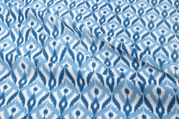 Açık Koyu Mavi İkat Desenli Dijital Baskılı Kumaş