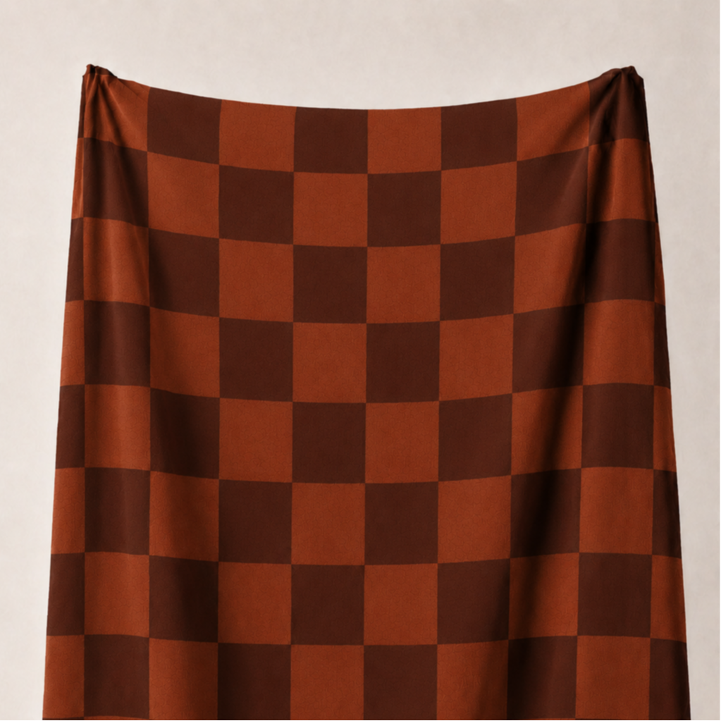Kahve ve Kestane Damalı Kumaş – 2x2 cm Kare Desenli Petek Dokulu Polyester Kumaş