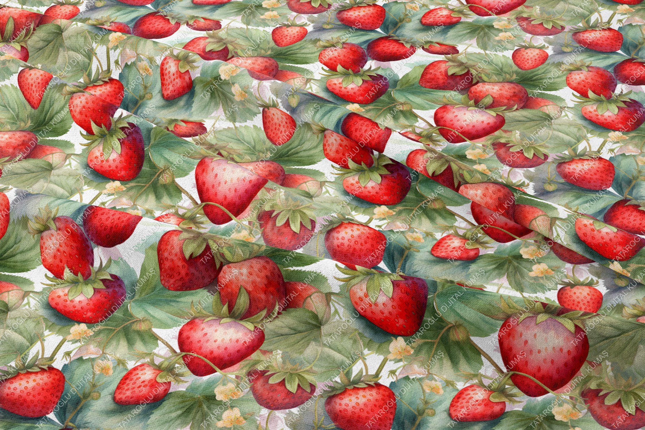 Çilek Desenli Dijital Baskılı Dekoratif Polyester Kumaş