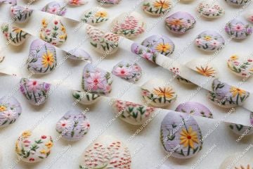Happy Easter / Paskalya 3D Renkli Çiçekli Nakışlı Yumurtalar Çok Amaçlı Dekoratif Tasarım Dijital Baskı Kumaş
