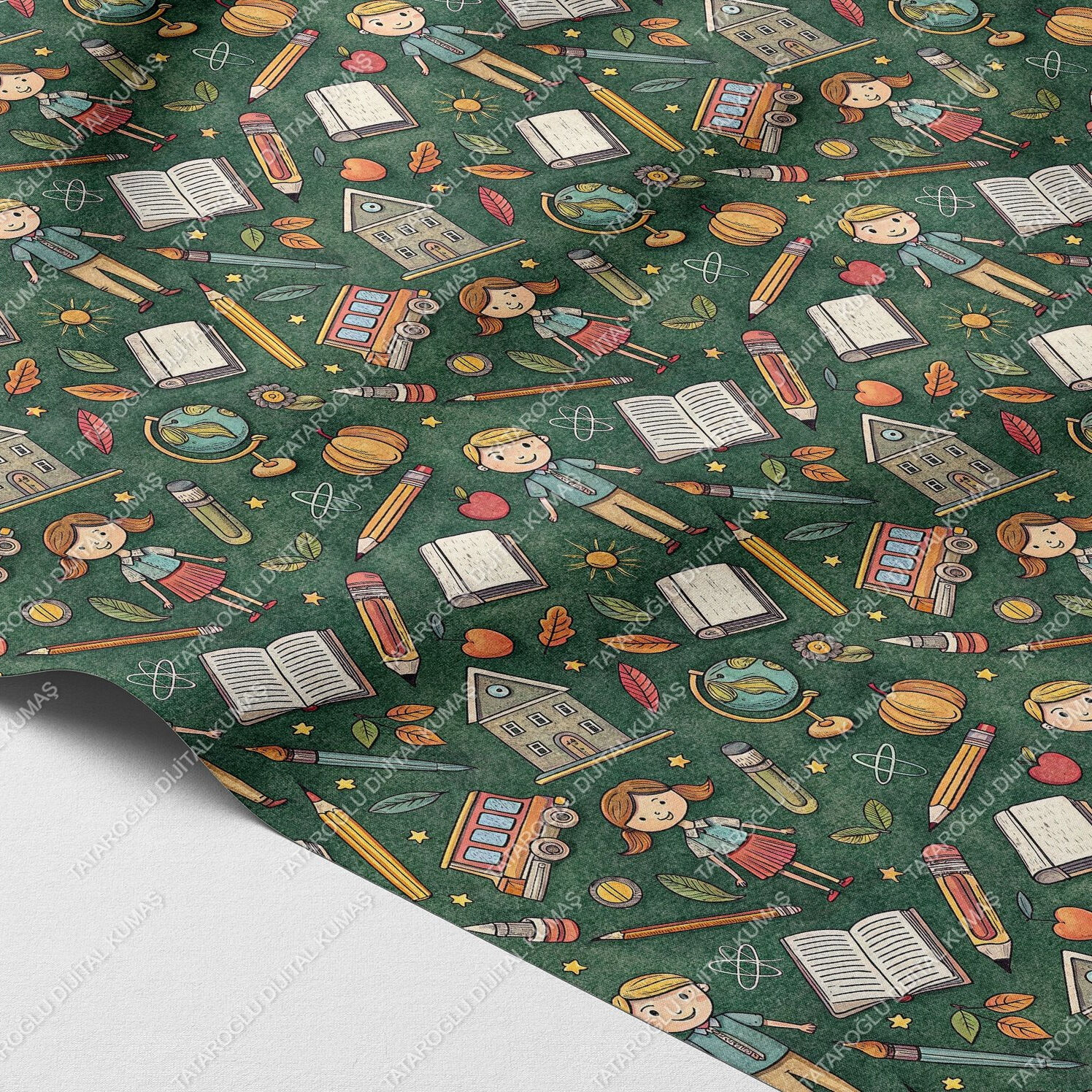 Back to School- Okul ve Eğitim Temalı Renkli Dijital Baskı Petek Dokulu Kumaş – %100 Polyester, 143 cm En