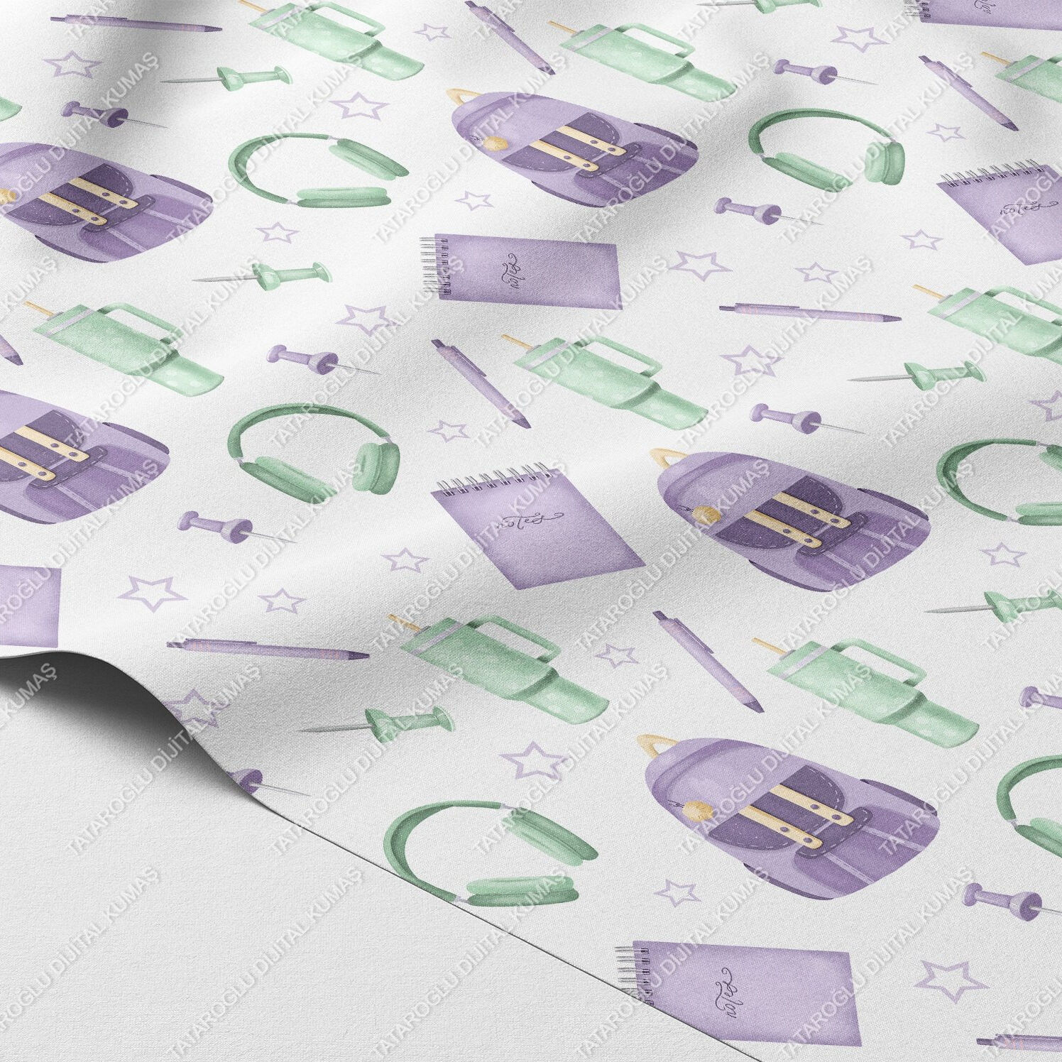 Back to School-Modern Okul Temalı Mor ve Yeşil Dijital Baskı Petek Dokulu Kumaş – %100 Polyester, 143 cm En