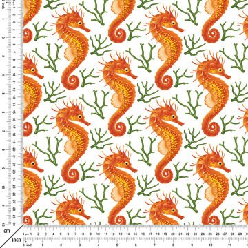 Beyaz Zemin Üzerine Turuncu Denizatı Dijital Baskılı Kumaş