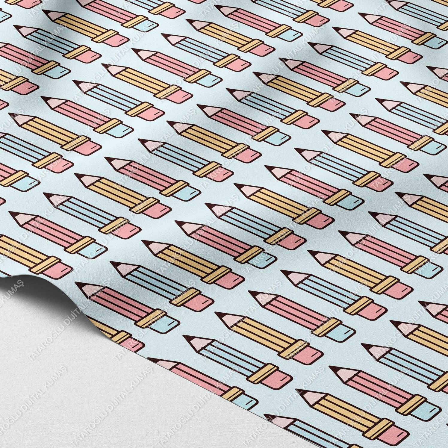 Back to School-Pastel Renkli Kalem Desenli Dijital Baskı Petek Dokulu Kumaş – %100 Polyester, 143 cm En
