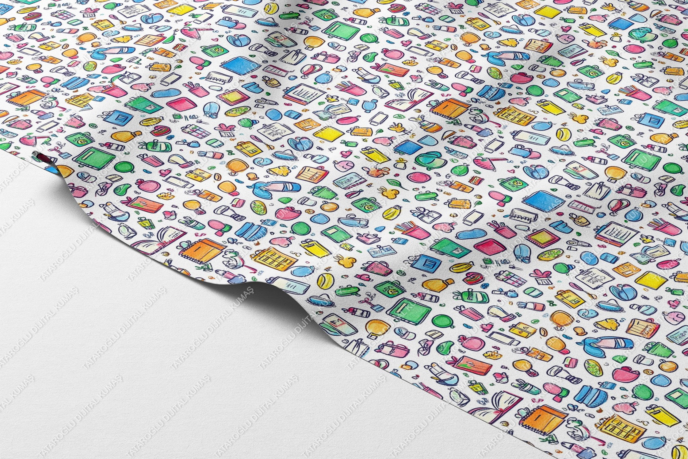 Back to School- Renkli Okul Malzemeleri Desenli Dijital Baskı Polyester Kumaş – 143 cm En