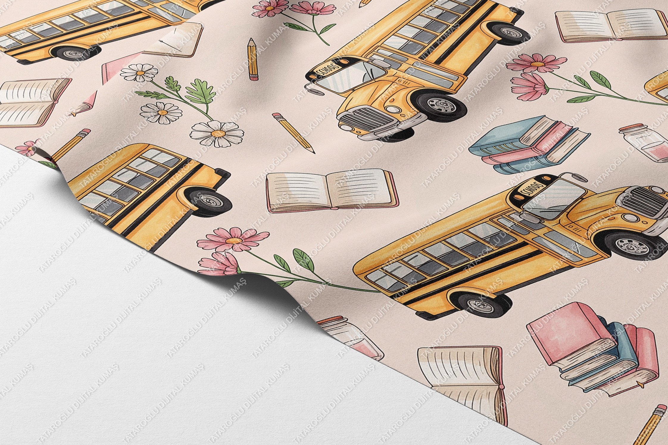 Back to School-Sarı Okul Otobüsü ve Kitap Desenli Dijital Baskı Polyester Kumaş – 143 cm En