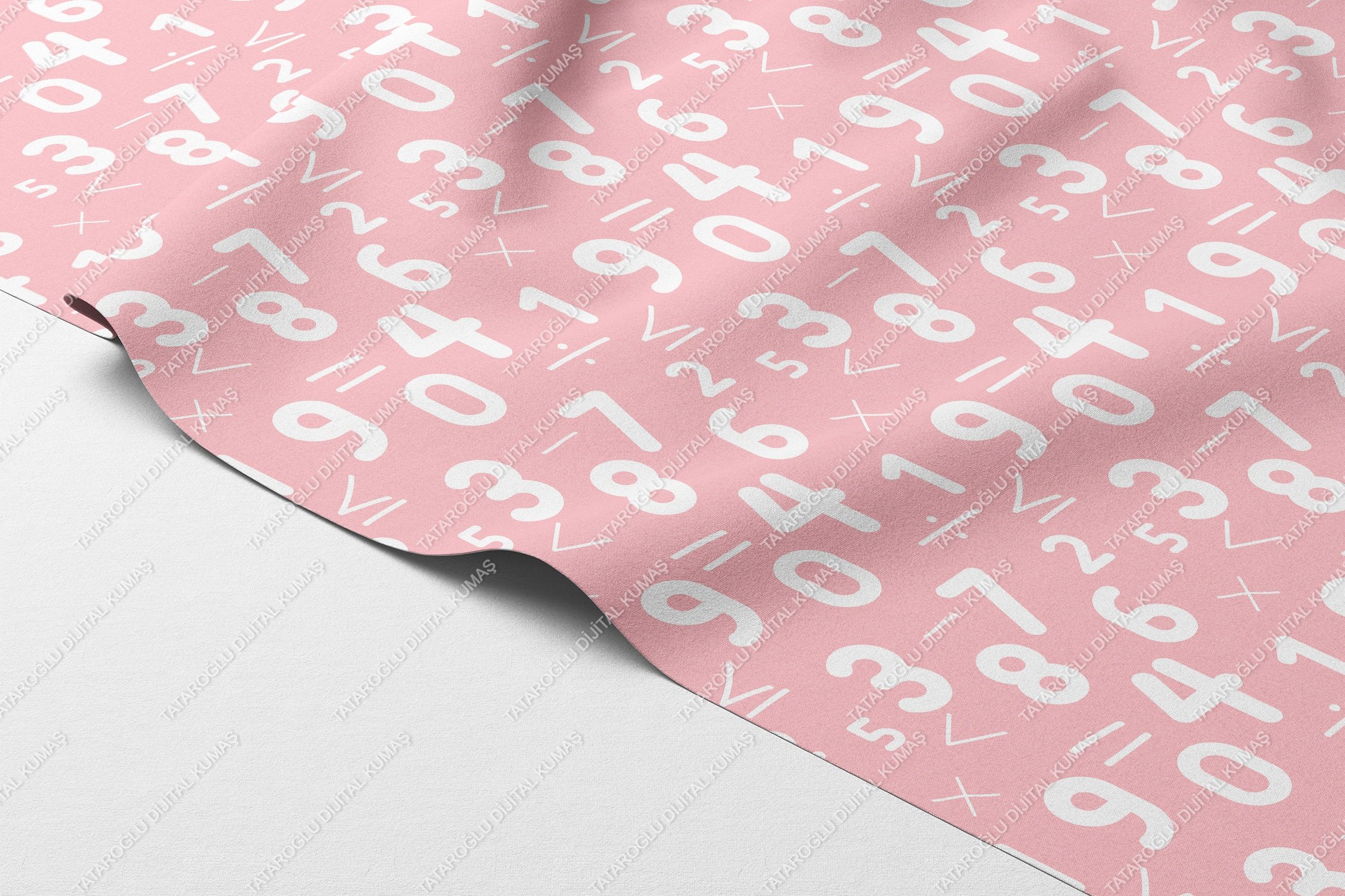 Matematik Rakam Desenli Dijital Baskı Kumaş – Pembe & Mavi Polyester Koleksiyon, Okul Dönemi Dikiş ve DIY