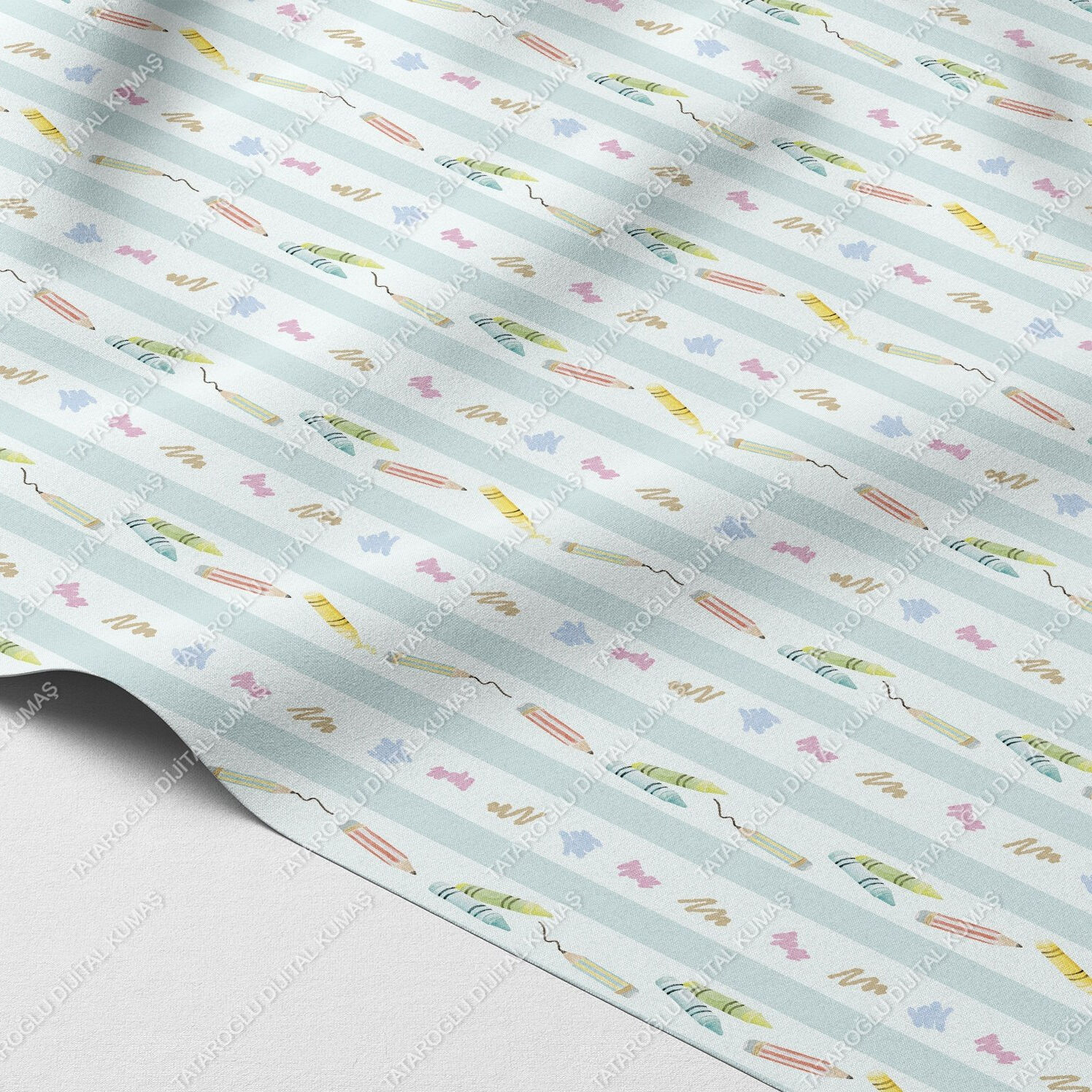Pastel Çizim Kalemleri – Sanat ve Okul Temalı Dijital Baskı Polyester Kumaş