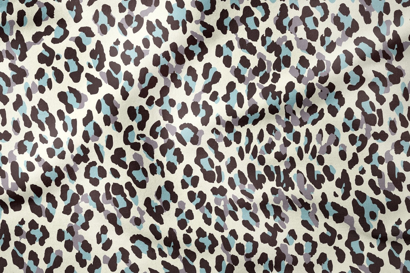 Krem Zemin Üzerine Siyah Mavi Leopar Desen Baskılı Kumaş