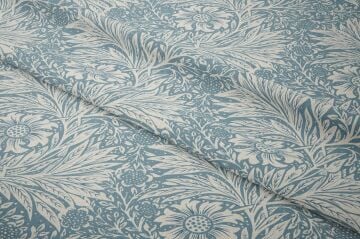 Mavi Vintage Botanik Desenli Kumaş – William Morris Stilinde Dijital Baskılı Dekoratif Döşemelik Kumaş