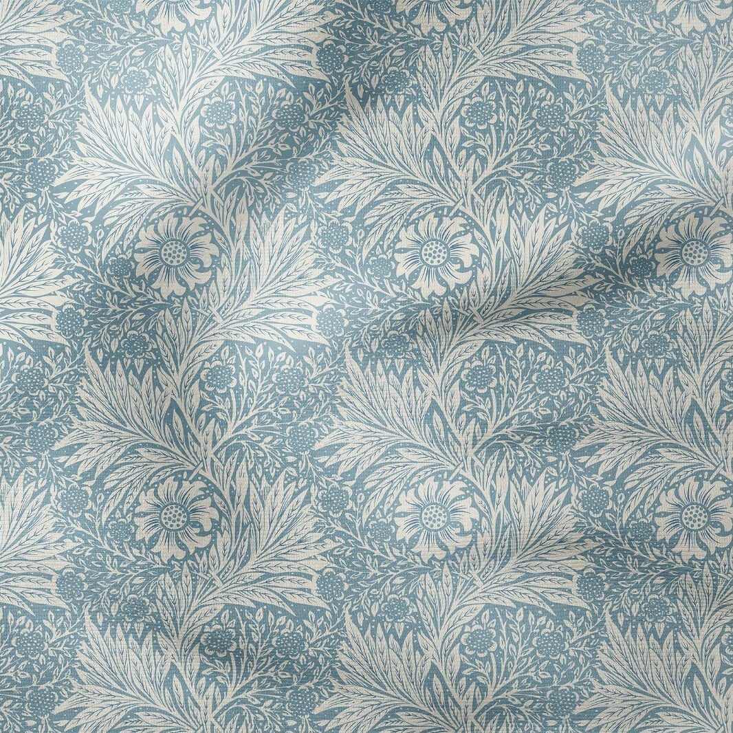 Mavi Vintage Botanik Desenli Kumaş – William Morris Stilinde Dijital Baskılı Dekoratif Döşemelik Kumaş