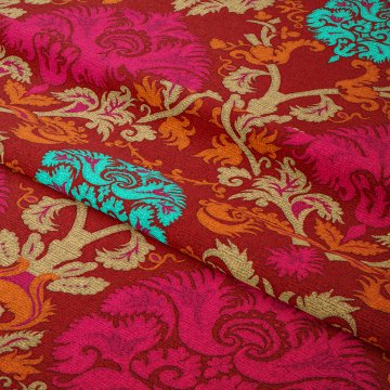 Kırmızı Zeminli Damask Desenli Dijital Baskılı Kumaş